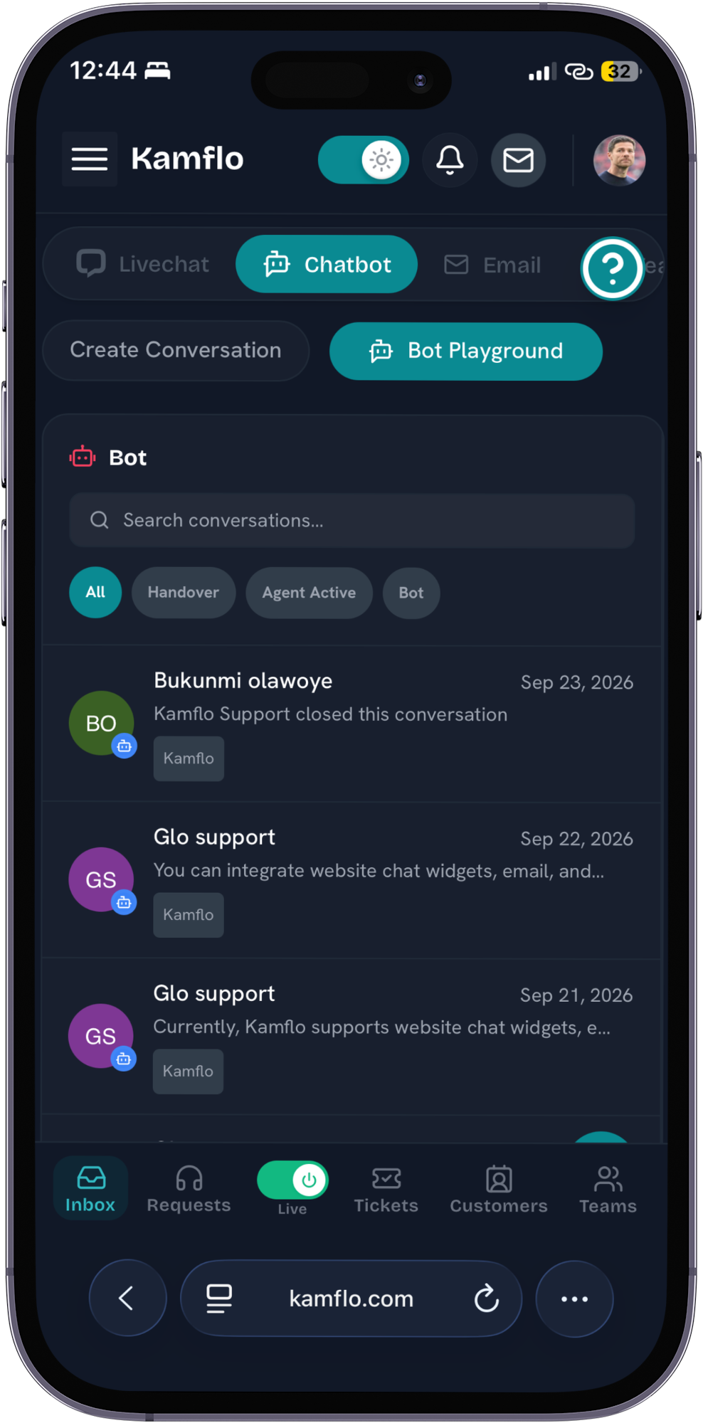 Real Kamflo inbox showing customer conversations on a mobile device